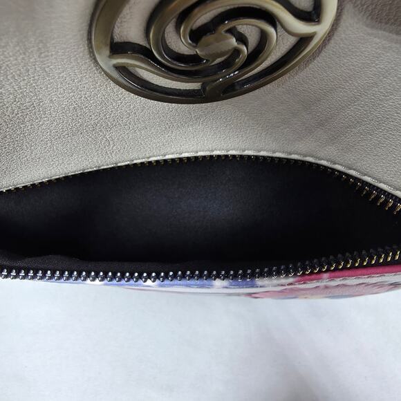 JUJUTSU KAISEN UNISEX MINI BACKPACK – MEGUMI & YUJI TOKYO SHOPPING EXCLUSIVE - Picture 14 of 15